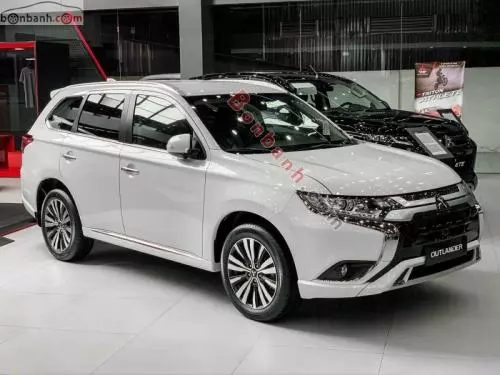 Bán Xe Mitsubishi Outlander 2.0 CVT 2023