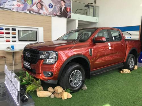 Bán Xe Ford Ranger XLS 2.0L 4x2 AT 2023