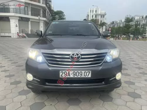 Bán Xe Toyota Fortuner 2.7V 4x2 AT 2013