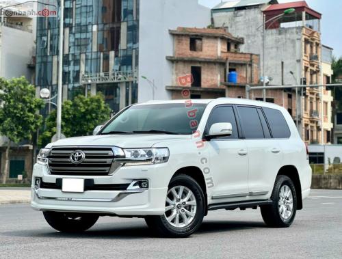 Bán Xe Toyota Land Cruiser 4.6 V8 2020