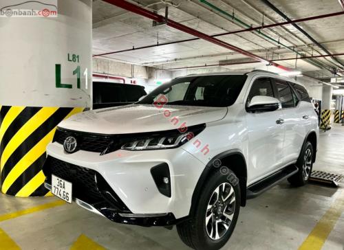 Bán Xe Toyota Fortuner Legender 2.4L 4x2 AT 2022