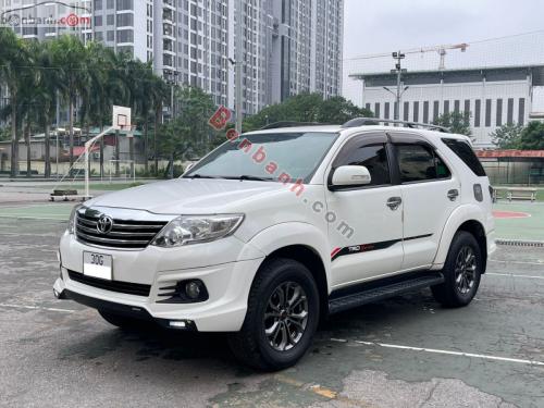 Bán Xe Toyota Fortuner TRD Sportivo 4x2 AT 2016