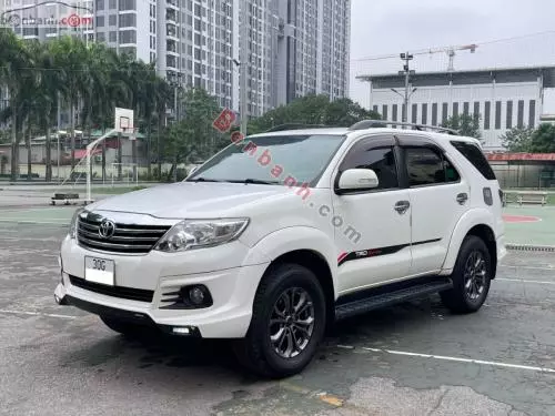 Bán Xe Toyota Fortuner TRD Sportivo 4x2 AT 2016