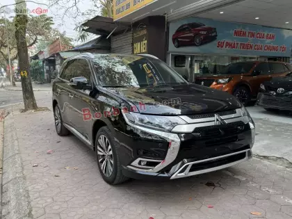 Bán Xe Mitsubishi Outlander Premium 2.0 CVT 2022