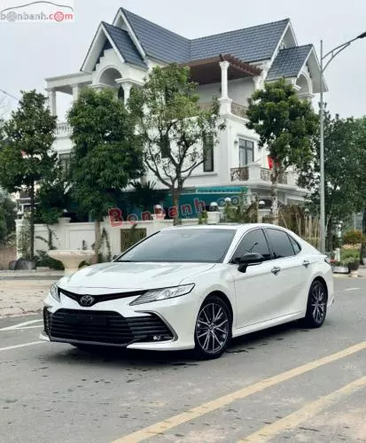 Bán Xe Toyota Camry 2.0Q 2022