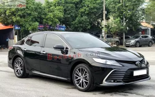 Bán Xe Toyota Camry 2.0Q 2023