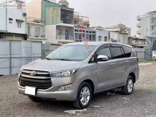 Bán Xe Toyota Innova 2.0E 2016