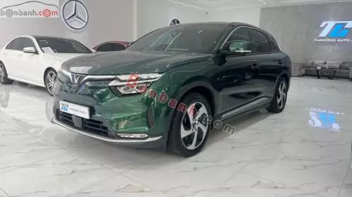 Bán Xe VinFast VF8 Eco 2023