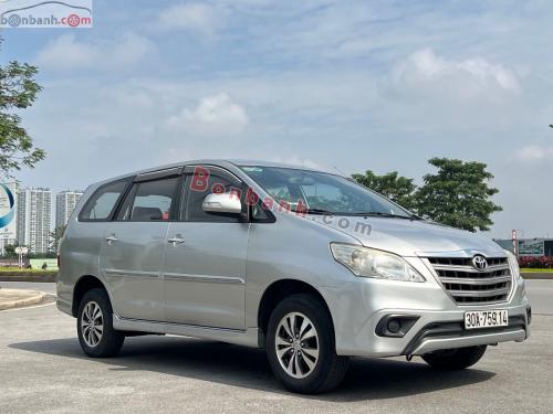 Bán Xe Toyota Innova 2.0E 2015
