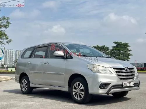 Bán Xe Toyota Innova 2.0E 2015