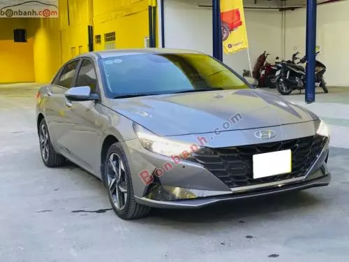 Bán Xe Hyundai Elantra 2.0 AT Cao cấp 2022