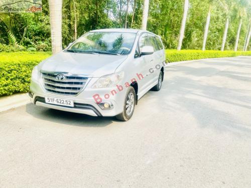 Bán Xe Toyota Innova 2.0E 2016