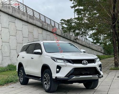 Bán Xe Toyota Fortuner 2.4G 4x2 AT Legender 2021