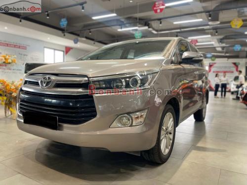 Bán Xe Toyota Innova 2.0V 2016