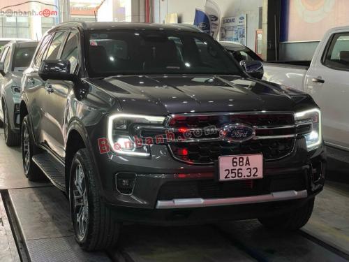 Bán Xe Ford Everest Titanium Plus 2.0L 4x4 AT 2022