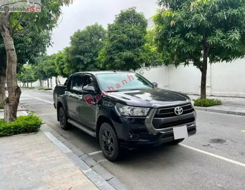 Bán Xe Toyota Hilux 2.4L 4x2 MT 2020