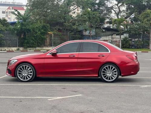 Lại về mez C300/2017 giá 699tr
