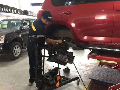 Láng Đĩa Phanh Ô Tô tại HCM (Vớt đĩa phanh ô tô)