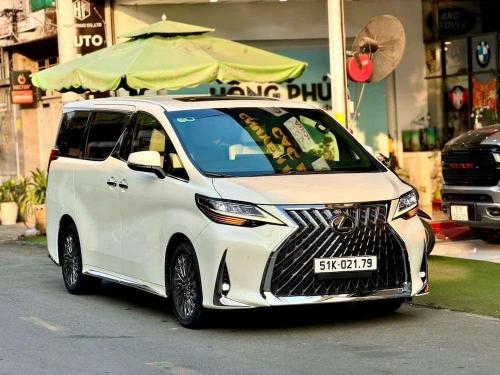 LEXUS_LM350 7 CHỖ 