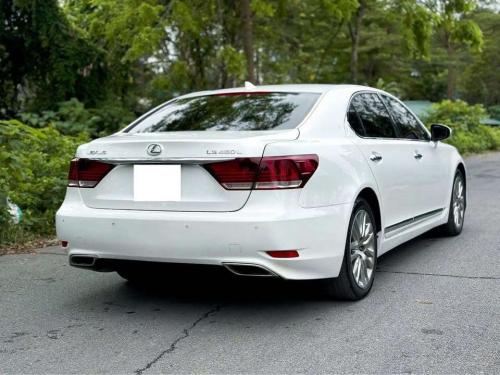 LS460L sản xuất 2016 một chủ từ mới