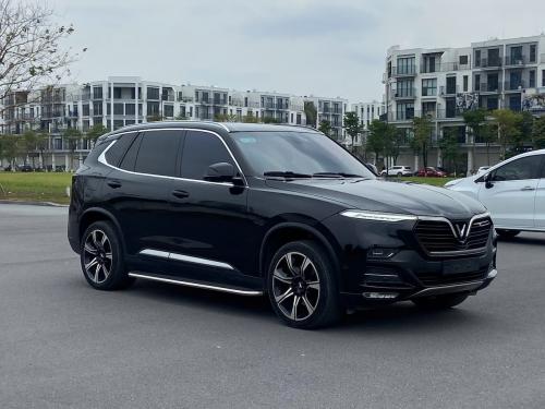 Lux SA 2.0 Tubor Premium sản xuất 2021 màu đen nội thất nâu siêu đẹp