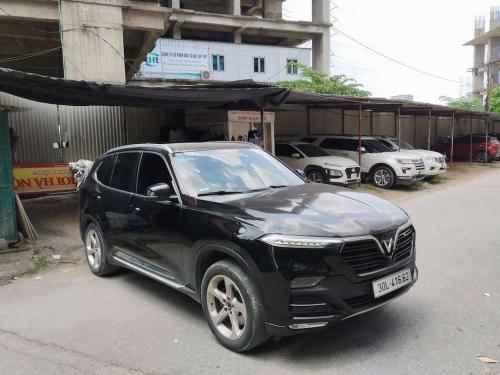 Lux SA bản Plus, màu đen, đi 8 vạn