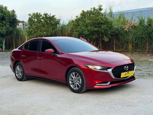 Mazda 3 Luxury 2024