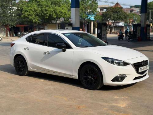 Mazda3 2016 đi hơn 9v km