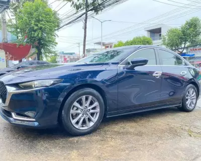 Mazda3 Đời 2020 AT màu xanh Cavansite