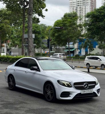 Mer E300 2016 nhập đức CBU