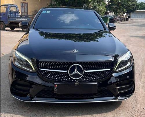 Merc C300 AMG bán nhanh 950tr