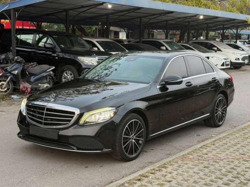Mercedes Benz C200 Exclusive 2020 màu đen