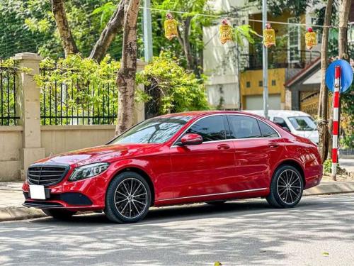 Mercedes-Benz C200 Exclusive 2021 – Đỏ/Đen