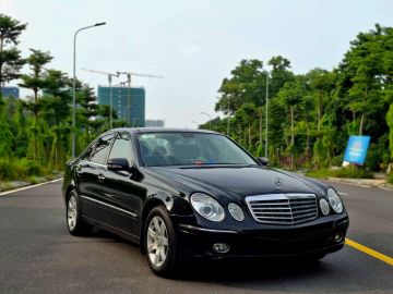 Mercedes Benz - E280-2008 zin tuyệt đối về máy số - nội thất