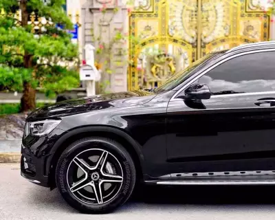 MERCEDES-BENZ GLC 300 4MATIC 2020