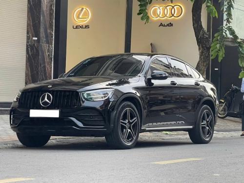 Mercedes GLC300 Coupe - model 2022