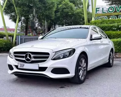 MERCEDES C200 | MODEL 2017 | TRẮNG