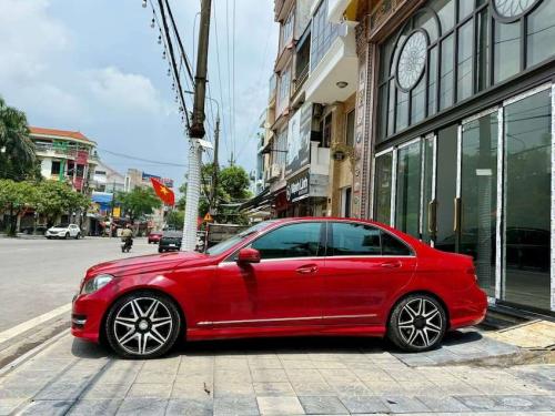 Mercedes C300 bản AMG PLUS