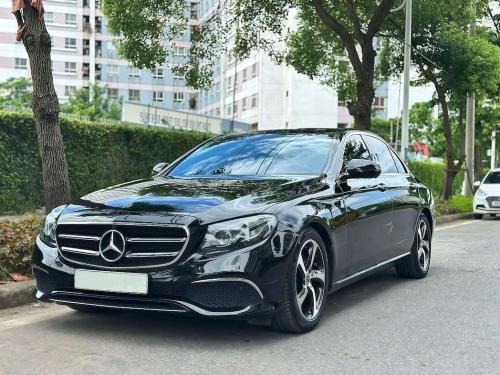 MERCEDES E200 SPORT 2019