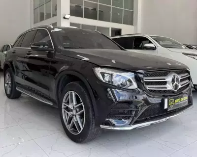 Mercedes GLC 300 2016 xe đẹp còn đi ít mới 67.000km