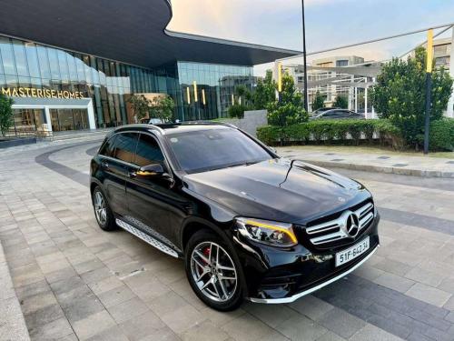 Mercedes GLC300 4matic sản xuất 2017