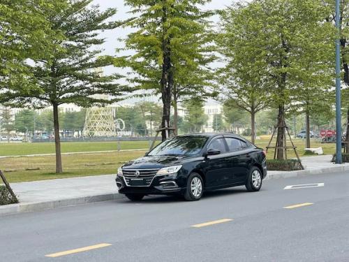 MG 5 MT sx2023 số sàn