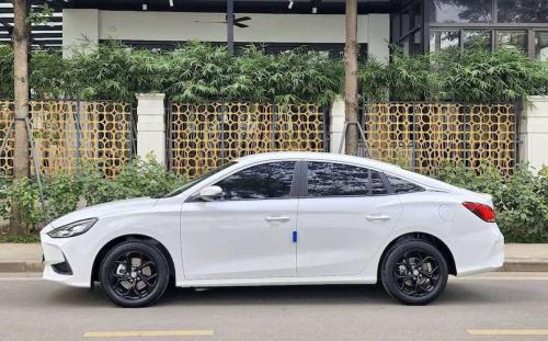 MG5 1.5STD sản xuất 2024 lăn bánh tháng 12/2025 màu trắng cập bến!