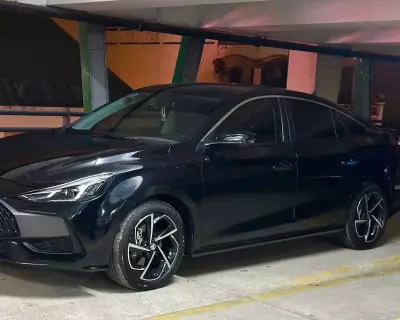 MG5 2023 Luxury - ODO chuẩn 6,7 vạn