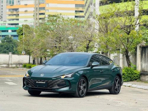 MG7 1.5T Luxury 2024