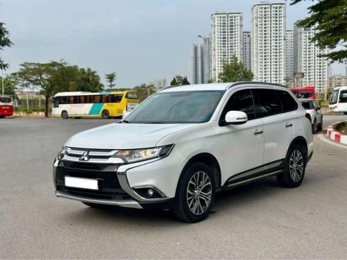 Mitsubishi Outlander 2.0 CVt 2019 tầm giá 500tr