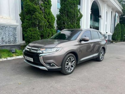 Mitsubishi Outlander 2.0 CVT, sản xuất 2019