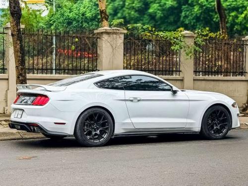 Ford Mustang  2.3ecoboots  Sản xuất: 2018
