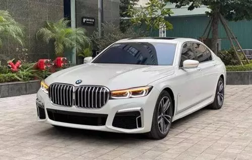 Bán Xe BMW 730Li M Sport 2022 Trắng - Tặng thẻ 1 năm chăm sóc xe 1 năm miễn phí
