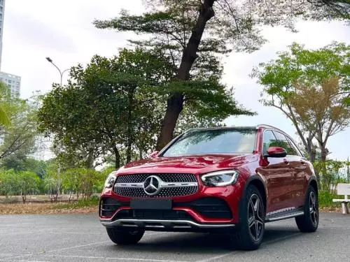 Bán Xe Mercedes-Benz GLC 300 4MATIC 2022 Đỏ - Tặng BHTV và nhiều phụ kiện chính hãng
